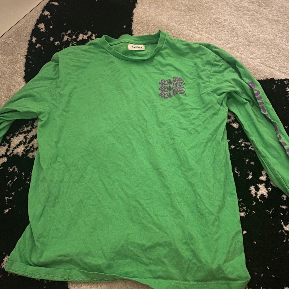 Long sleeve shirt